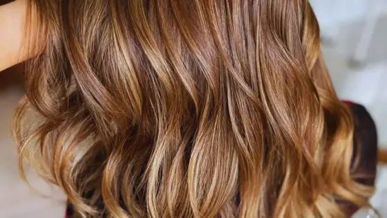 Mechas rubias naturales - Guía para un look perfecto